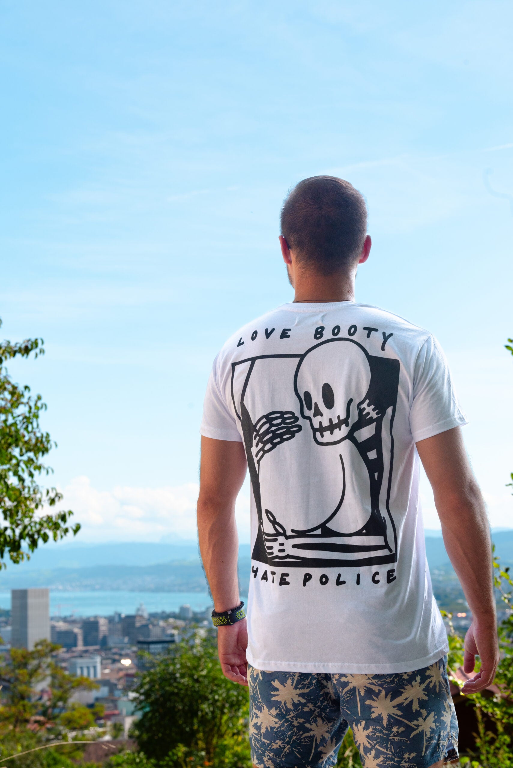 Schönz Gluteus Maximus T-Shirt