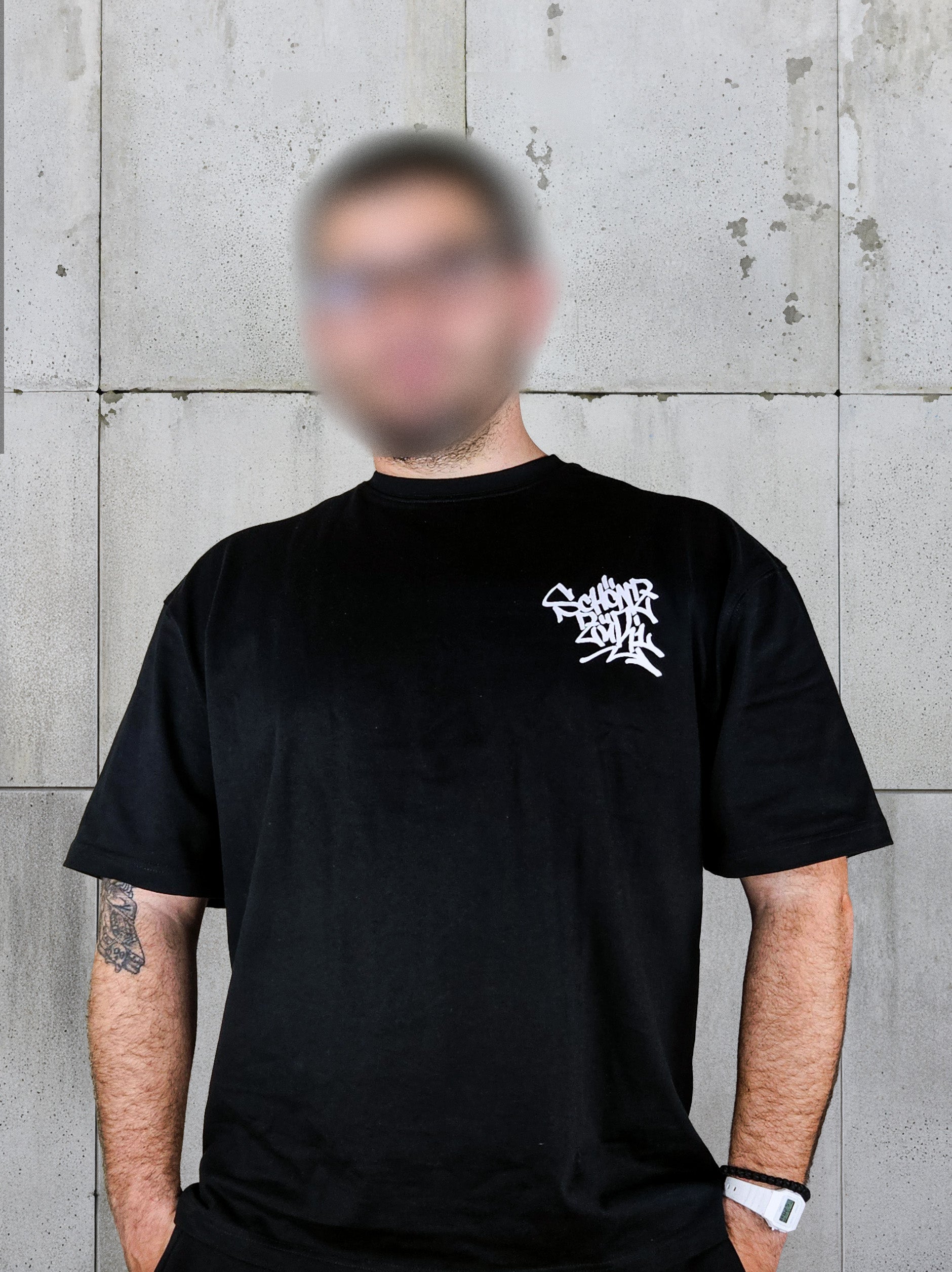 eSZential Tee – Black